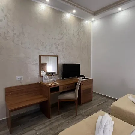 Ξενοδοχείο Eka