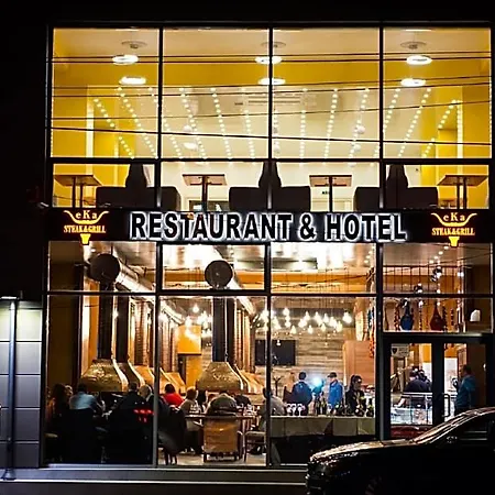 Hotel Eka